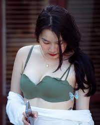 Junekanok จูนกนก ชุดชั้นในสีเขียว