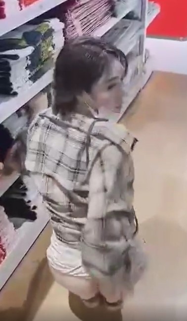 แอม มิยาบิ โชว์ในห้าง เล่นเสียวที่จอดรถ Am