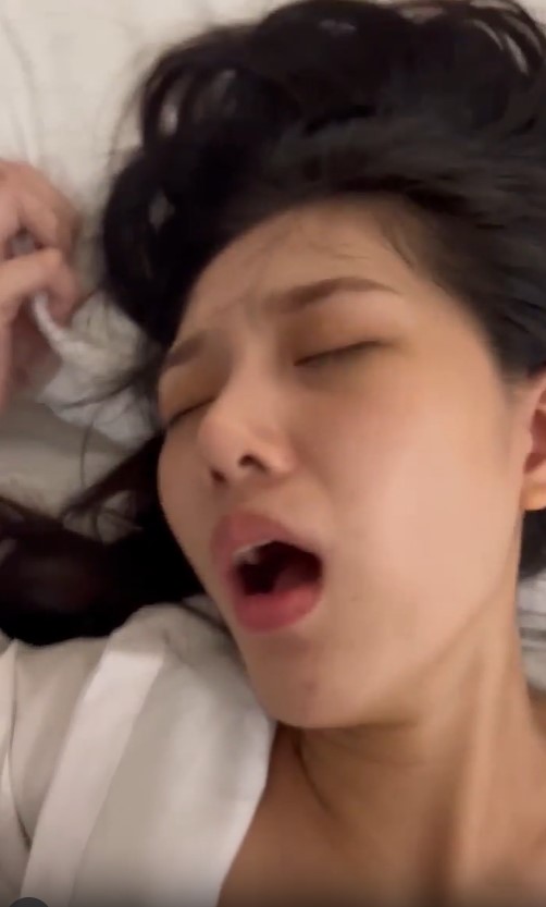 ดรีม ดูยาวๆ แตกใน อมควย ในชุดนักศึกษา เอากันอย่างเมามัน Ndream